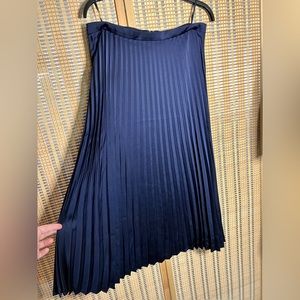 Pleated navy blue J. Crew midi skirt